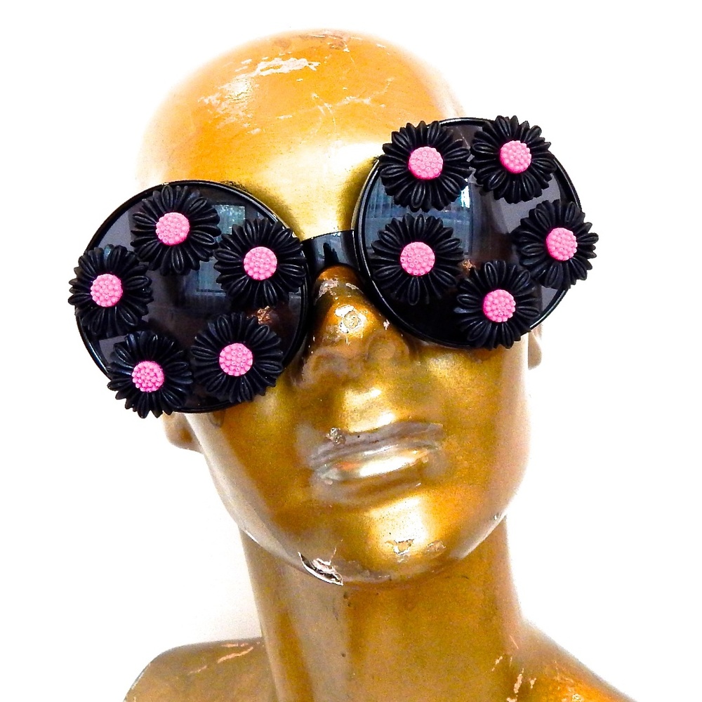 GASOLINE GLAMOUR WICKED GARDEN RODEO QUEEN GLASSES 🌸🌸🌸